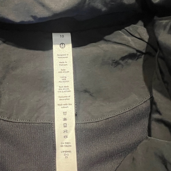 lulu lemon black jacket - Picture 2 of 6